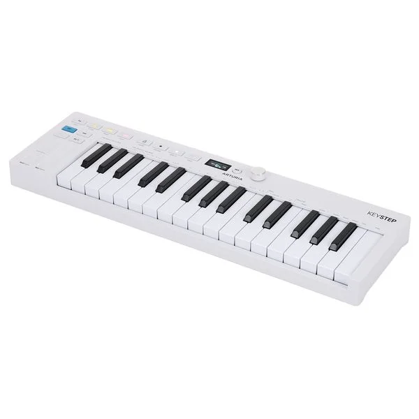 thomann-3758420
